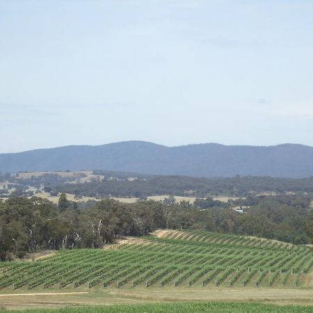 Summerfield Winery And Accommodation Pyrenees Εξωτερικό φωτογραφία