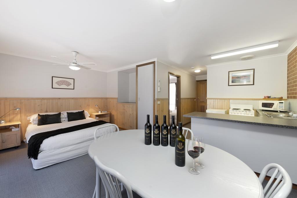 Summerfield Winery And Accommodation Pyrenees Εξωτερικό φωτογραφία